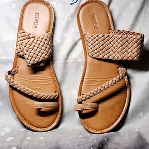 Forever 21 Woven Beige Sandals